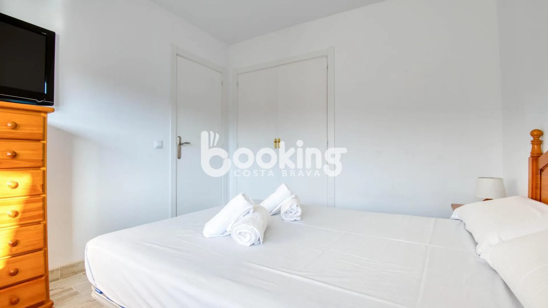 Vall De Ribes Apartament Per 4 Persones Amb Piscina Comunitaria, A Prop De Port D'Aro Platja d'Aro 0*,  Španělsko